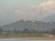Widok Wzgórza Mandalay z rzeki Irrawardi